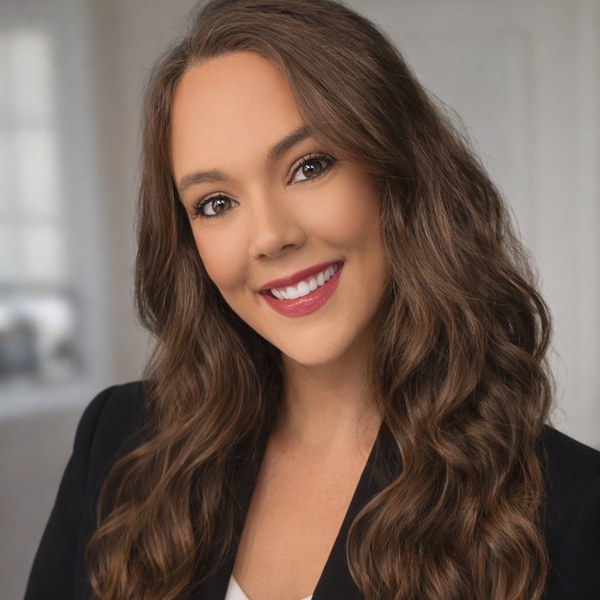 Cindy Reynolds, 840 Homes